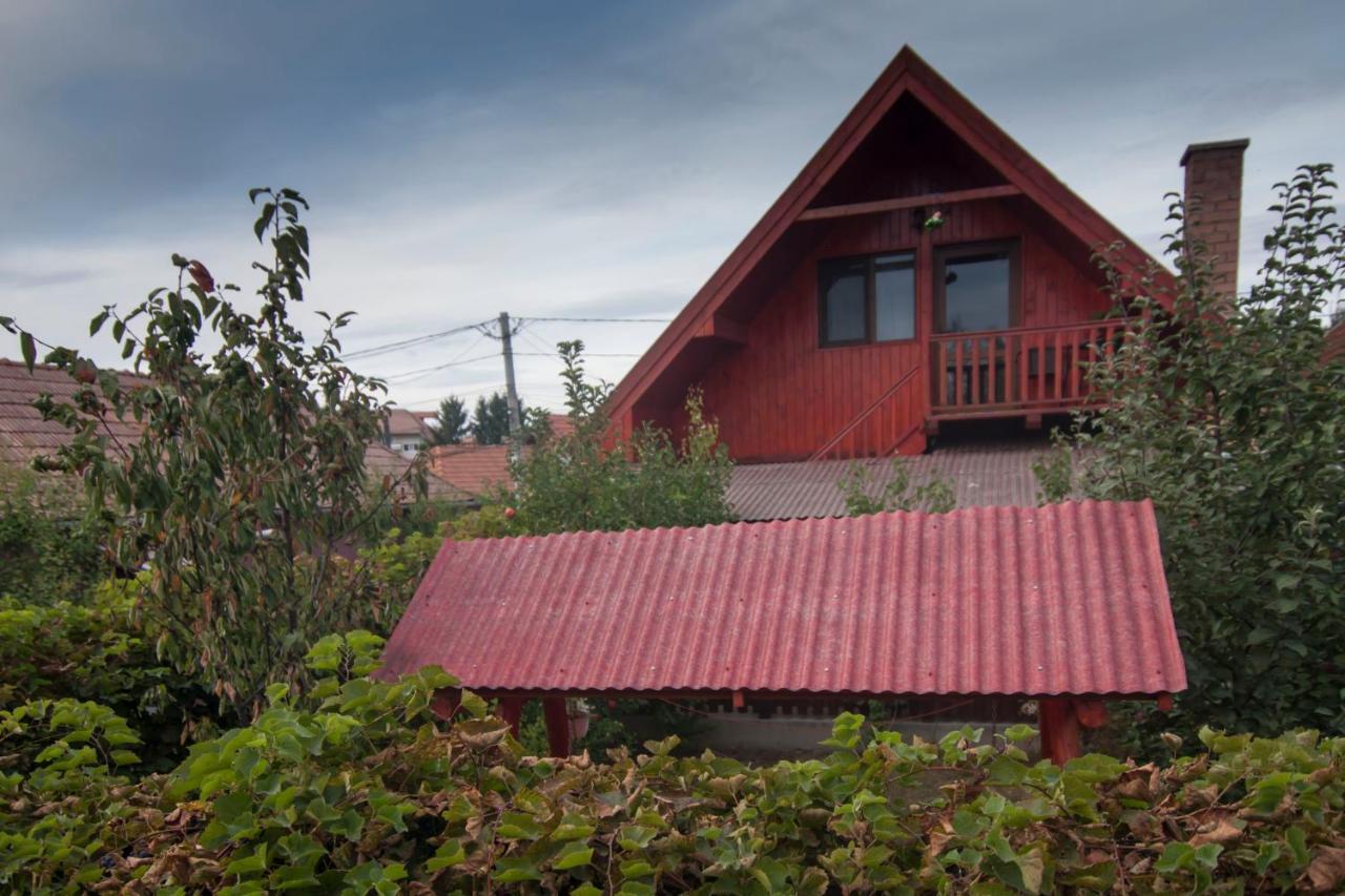 Hotel Dobra Haz à Covasna Extérieur photo